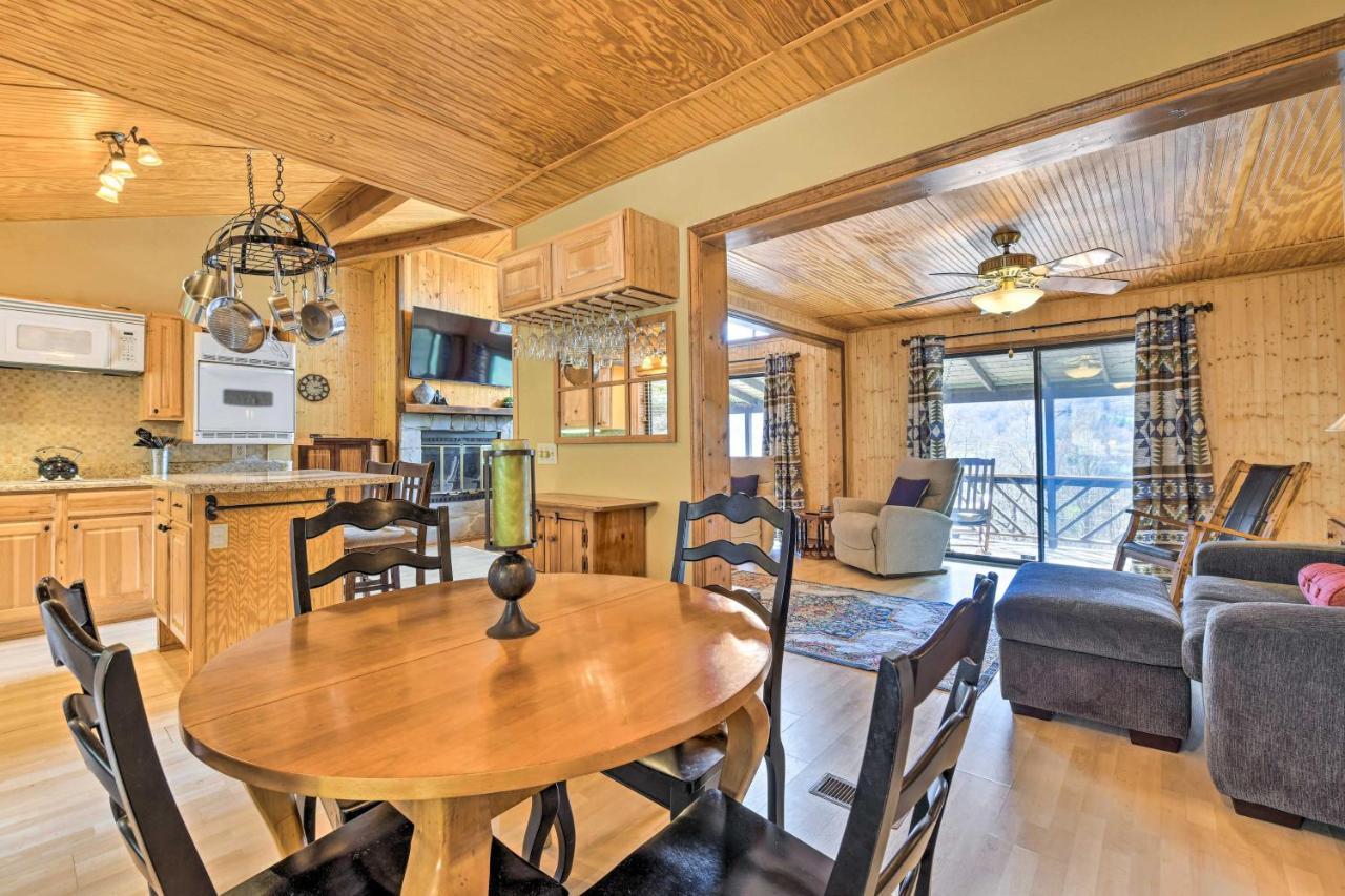 Best Location - Maggie Valley Cabin With Hot Tub! Buitenkant foto