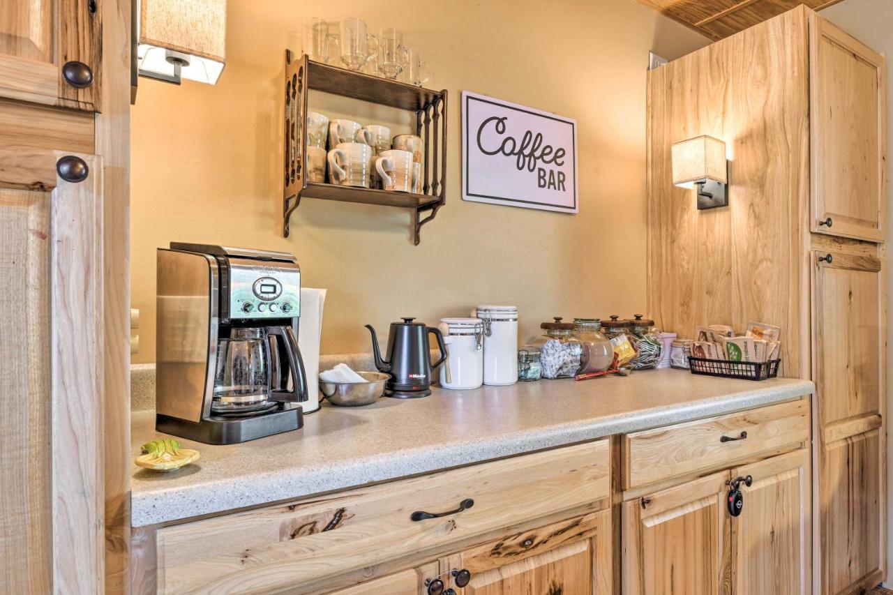 Best Location - Maggie Valley Cabin With Hot Tub! Buitenkant foto